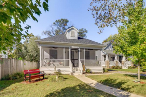 Walk to Potomac River Colonial Virginia Retreat
